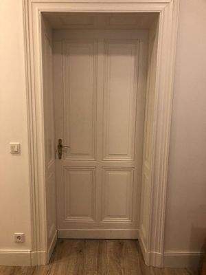 Ansicht der Zimmertür im 1. OG 