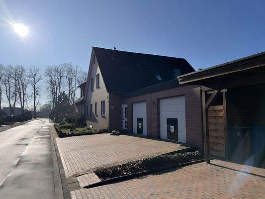 Ansicht 2 (Blick zum Kanal)