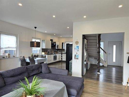 Wohnbereich mit Küche und Blic