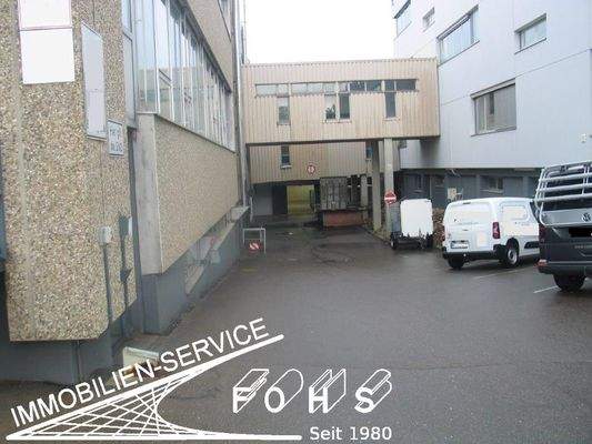 Halle UG 661,7 m² Geb. 4 Anlieferung 