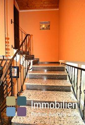 Zugang zum Dachgeschoß