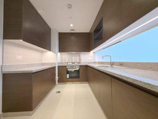 Ready-to-Move Luxury Apartment Near Park in Dubai Hills Estate