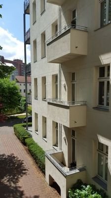 Durchfahrt zum Stellplatz im Hof