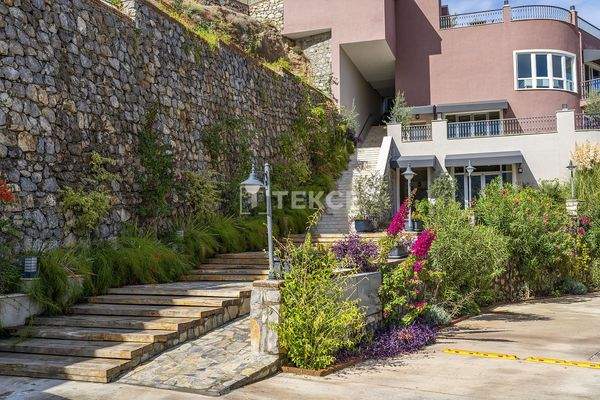 Apartments in Well-Equipped Secure Complex in Fethiye Taşyaka