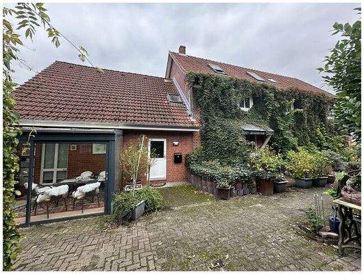 ehemaliges Restaurant mit Anbau