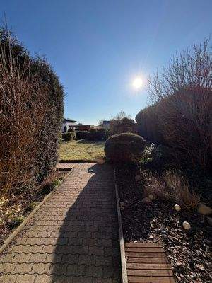 Blick Eingangsbereich Richtung Garten