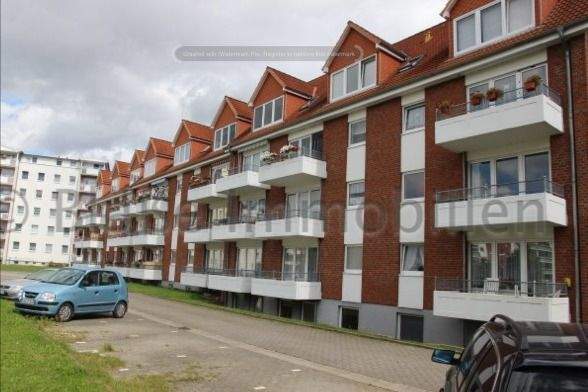 Hofseite mit Süd-West Balkon