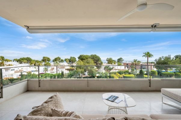 Sea view terrace in Sol de Mallorca