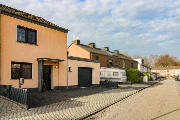 Vorderansicht seitlich