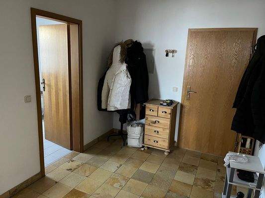 Eingangsbereich mit Türen