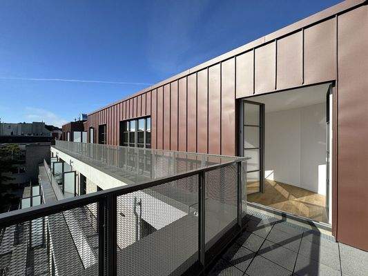 SÜD-/WEST-DACHTERRASSE