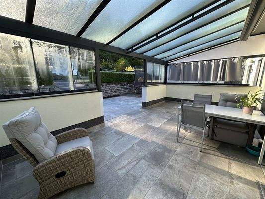 großer Wintergarten