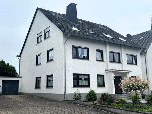 Hausansicht vorne  (3).jpg