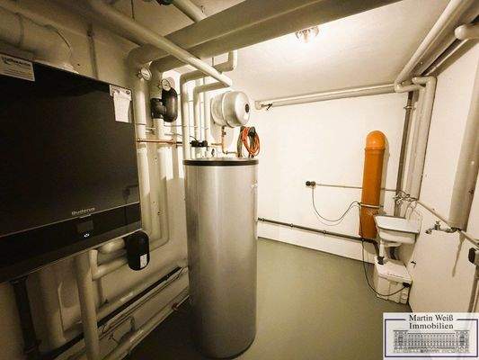 Blick in den Heizkeller / Waschküche