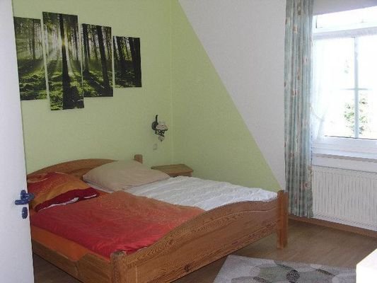 23 - OG Schlafzimmer 2