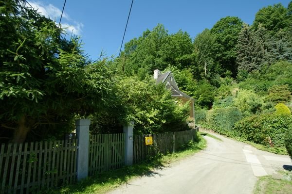 Zufahrt Grundstück seitlich