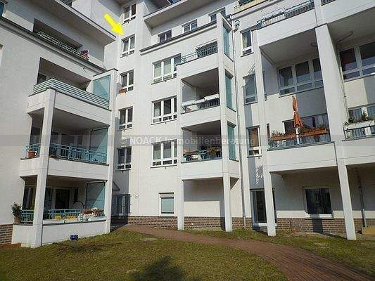 Rückseite mit Lage Küchenfenster