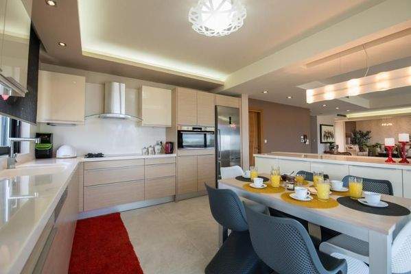 Kreta, Kissamos: Hervorragend gestaltete Villa zum Verkauf