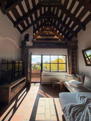 Großzügiges und gemütliches Wohnzimmer