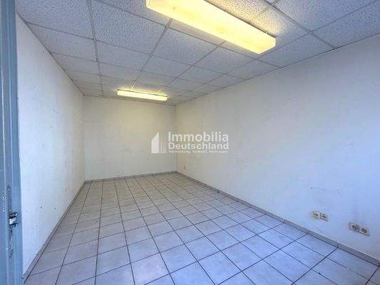 Eingangbereich zur Halle