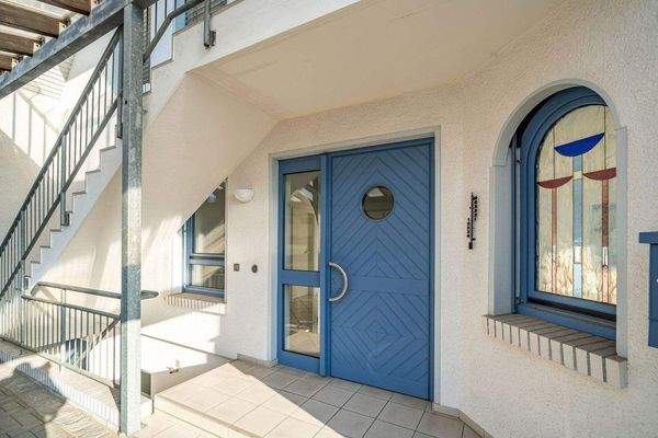  Der Keller ist für beide Parteien über eine Außen