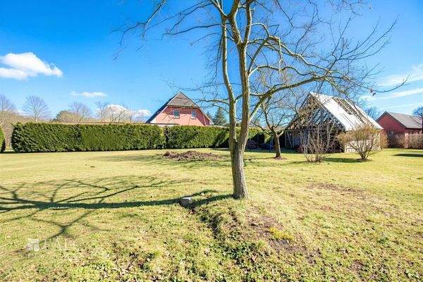 Außenansicht III - (KI generiert)