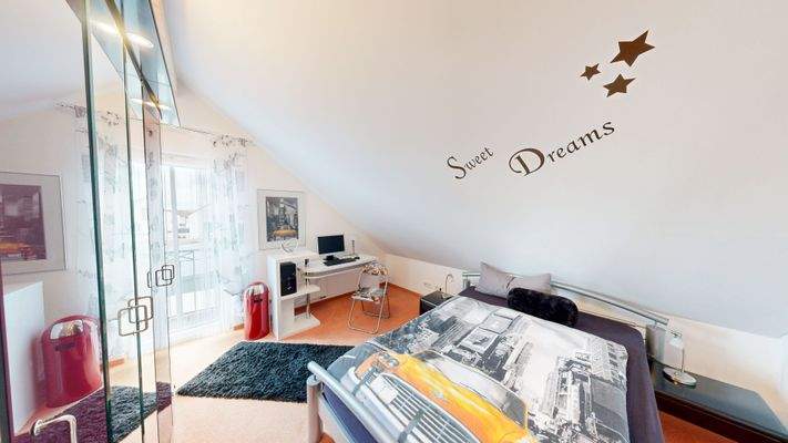 Büro / Kinderzimmer 1