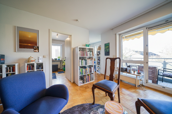 Wohnzimmer & Balkon Whg. 27