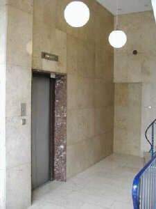 Repräsentativer Eingang