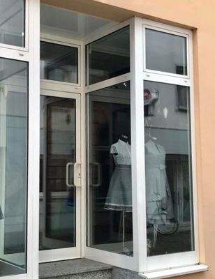 Ladeneingang.jpg