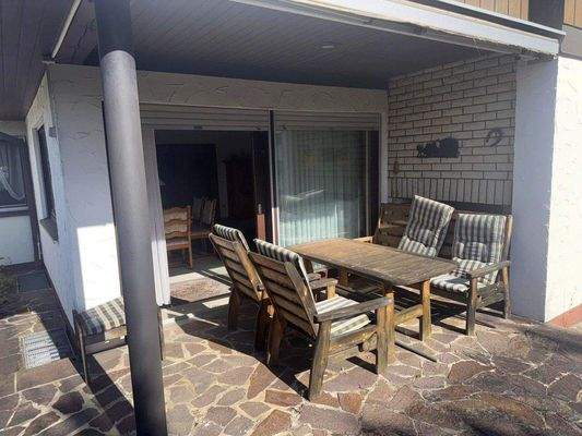 Terrasse mit Wohnzimmer