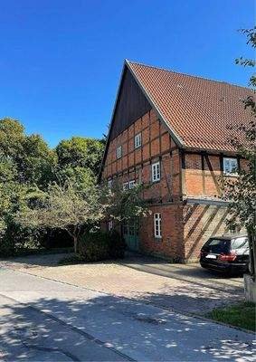 Straßenansicht Sommer