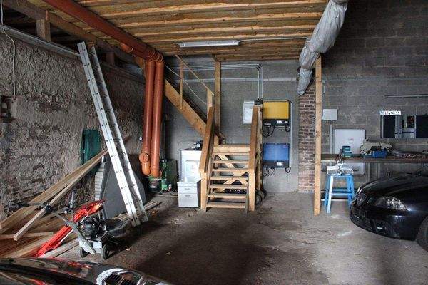 Scheune mit Zugang Heuboden.JPG