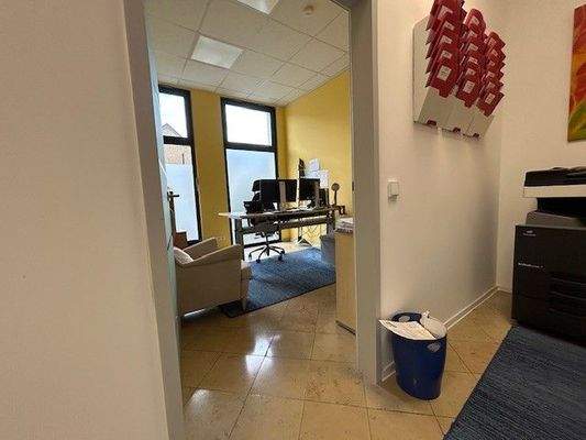 Ansicht Einzelbüro.jpg