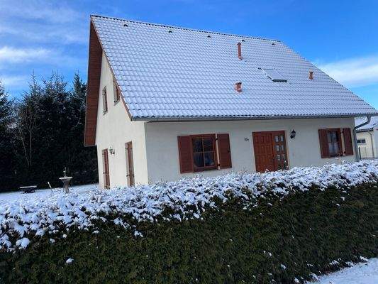 Einfamilienhaus Frontansicht