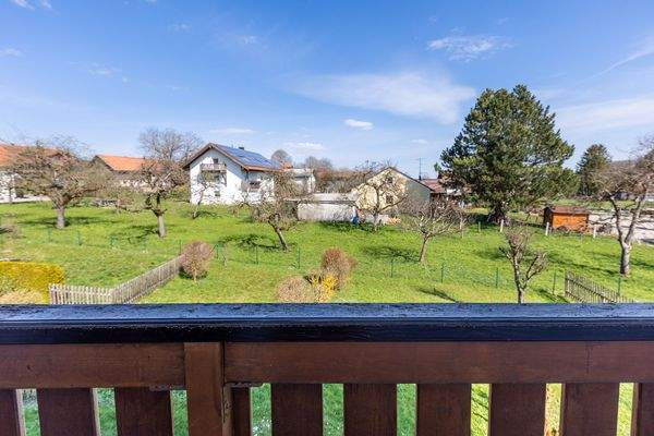 Ostseite Blick vom Balkon