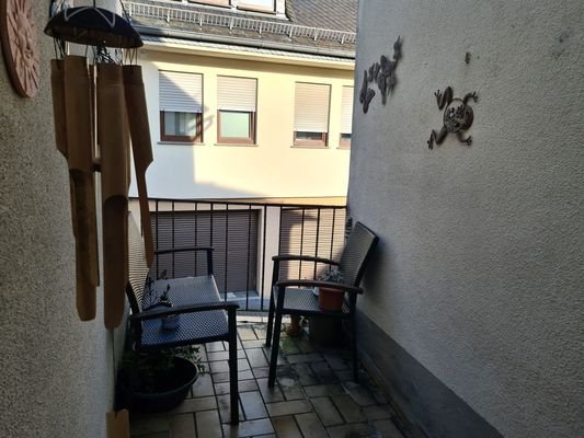 Balkon im 2 Stock.jpg