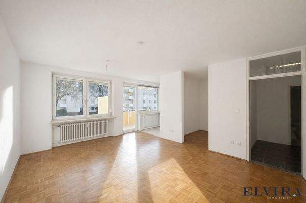 großzügiger und freundlicher Wohnbereich