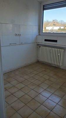 Küche linke Ansicht.jpeg