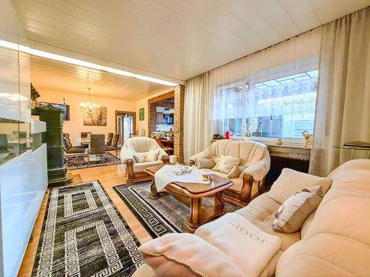 Offener Wohn-/Essbereich