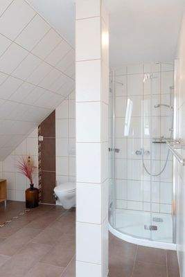 Haupthaus 2.Bad im OG