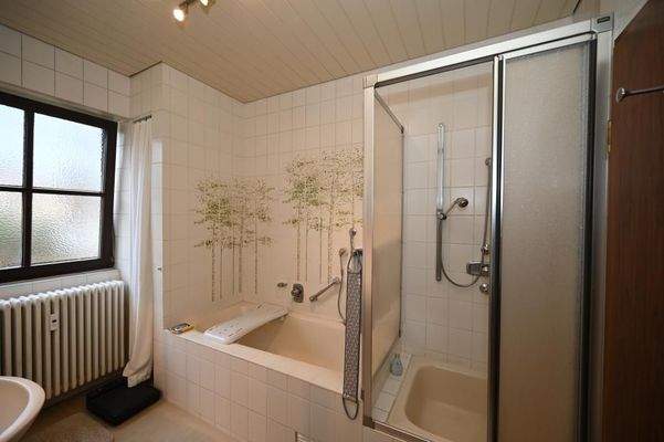 Schönes Familienbad