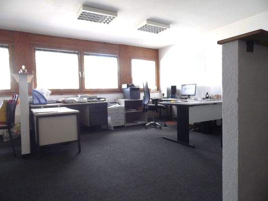 Beispiel Büroräume größer