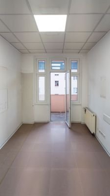 Raum 02-2.jpg