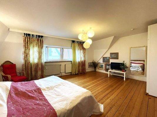 Schlafzimmer im 2.OG