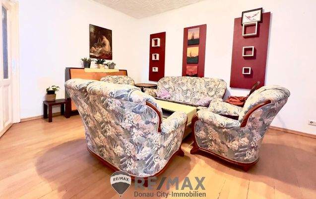 06. Mehrfamilienhaus 2410 Hainburg an der Donau