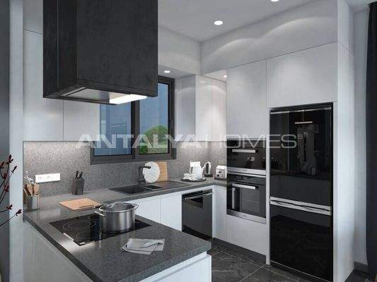 Sea View Houses with Pool for Sale in Alanya