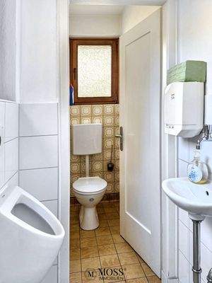 Bäckerei/Cafe WC