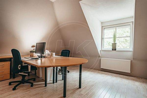 Das großzügige Büro