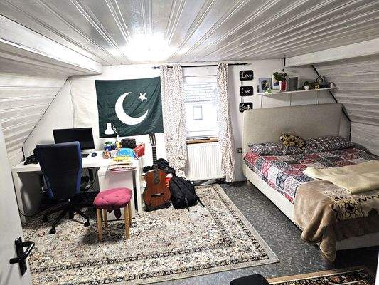 Zimmer im Dachgeschoss